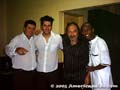 3blancos_1negro