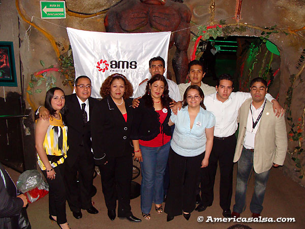 Equipo-de-Tropicalisima
